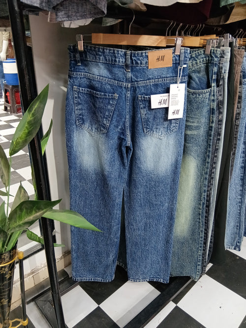 Baggy jeans